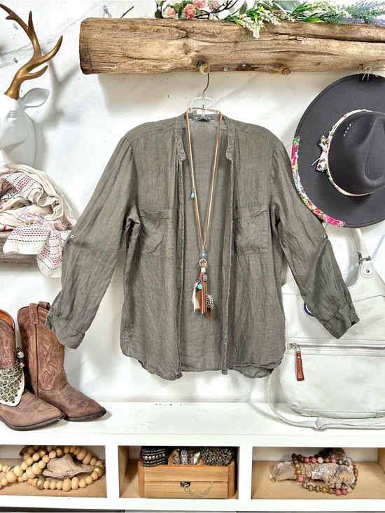 Zara Tops - Zara Linen Olive Green Lightweight boho shirt w resort vacay beach country vibe